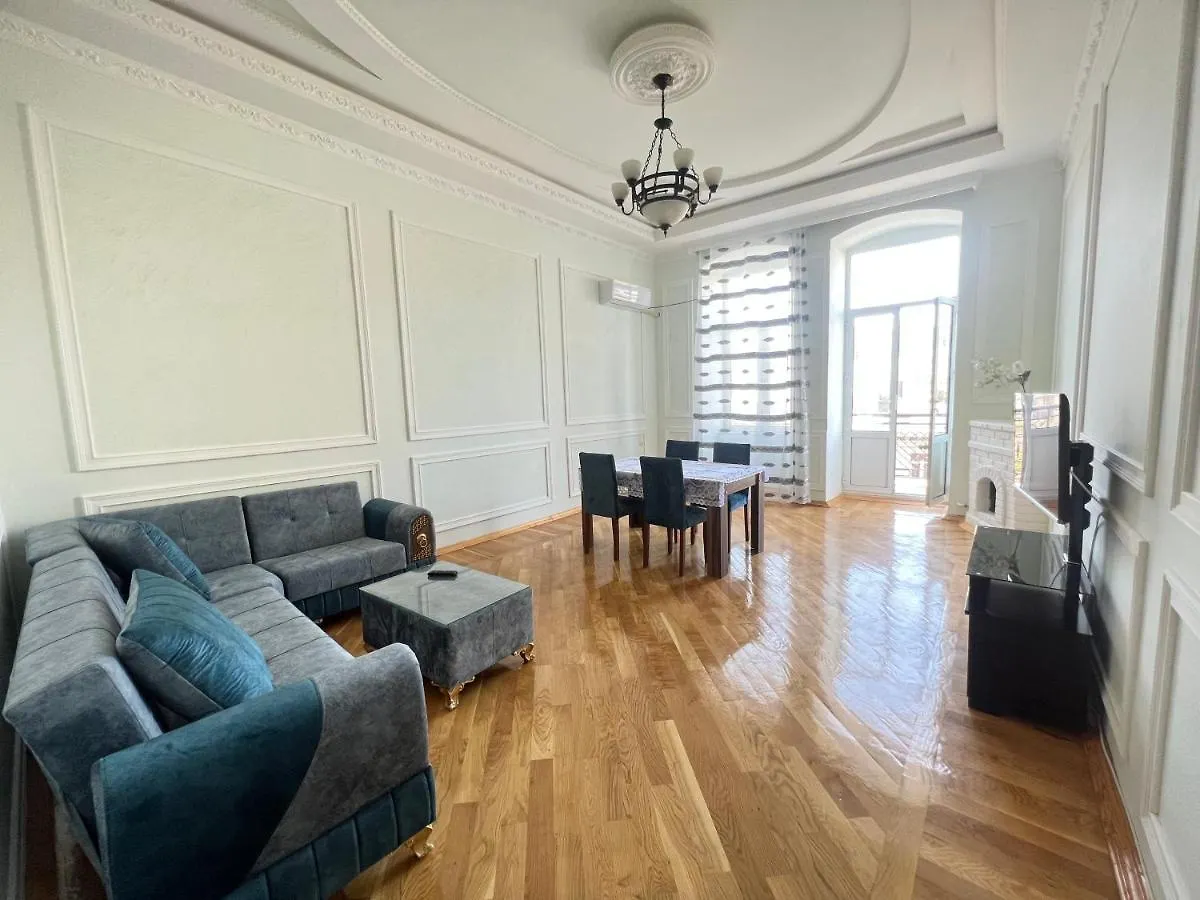 Luxury Apartment With View City Center 28May Street contacts